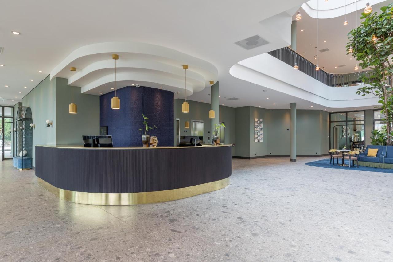 Van Der Valk Hotel Venlo Bagian luar foto