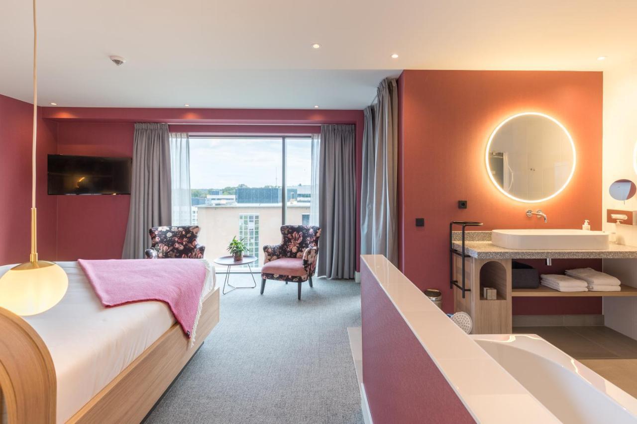 Van Der Valk Hotel Venlo Bagian luar foto